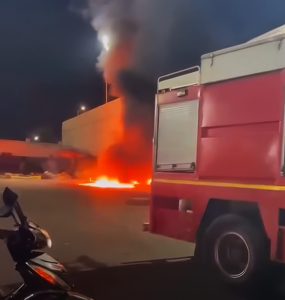 الوقاية المدنية تسيطر على حريق محدود بسوق الجملة في إنزكان دون خسائر بشرية
