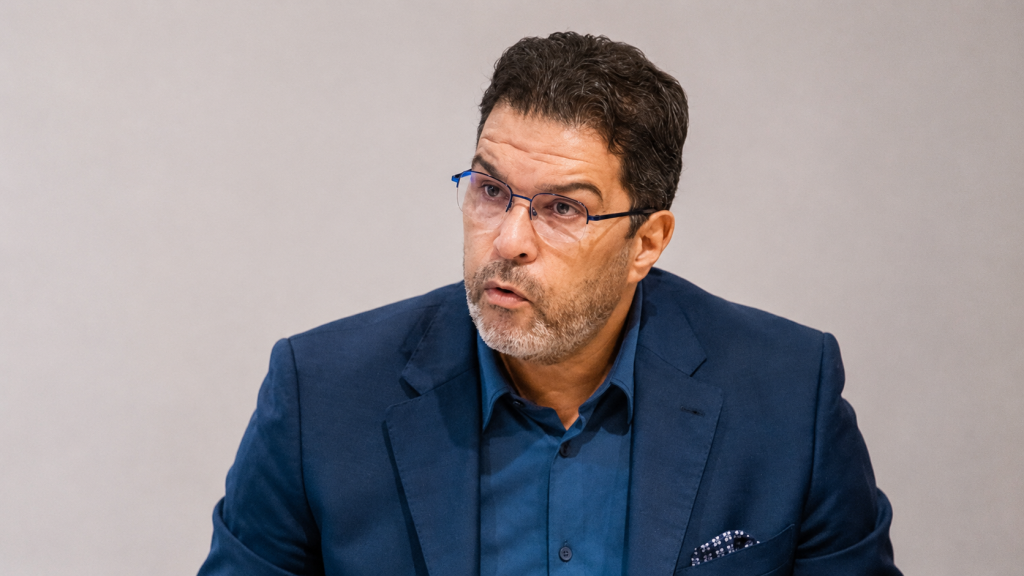 كريم أشنكلي 14 أشنكلي: الخطاب الملكي يعكس رؤية واضحة لمستقبل المغرب ويعزز الثقة في مسار التنمية