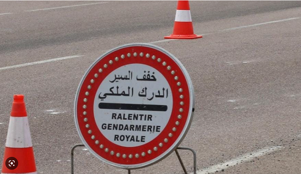 الهجرة غير النظامية 18 حاولوا تقديم رشوة لعناصر الدرك.. الإطاحة بثلاثة سنغاليين وبحوزتهم قوارب هجرة شرق أكادير